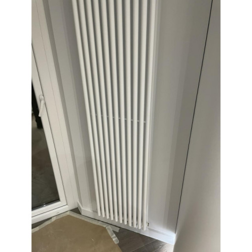 Вертикальный радиатор Betatherm Praktikum 1 H-2000 мм, L-501 мм PV 1200/13 9016M 99